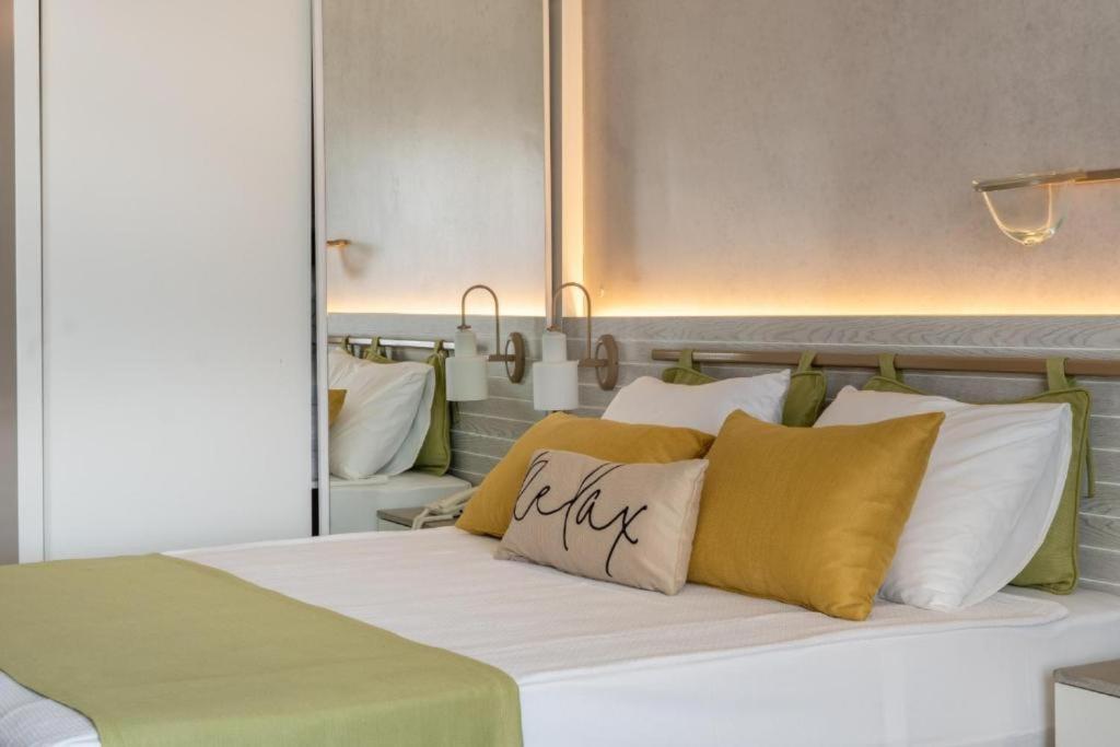 Side Square Hotel Extérieur photo