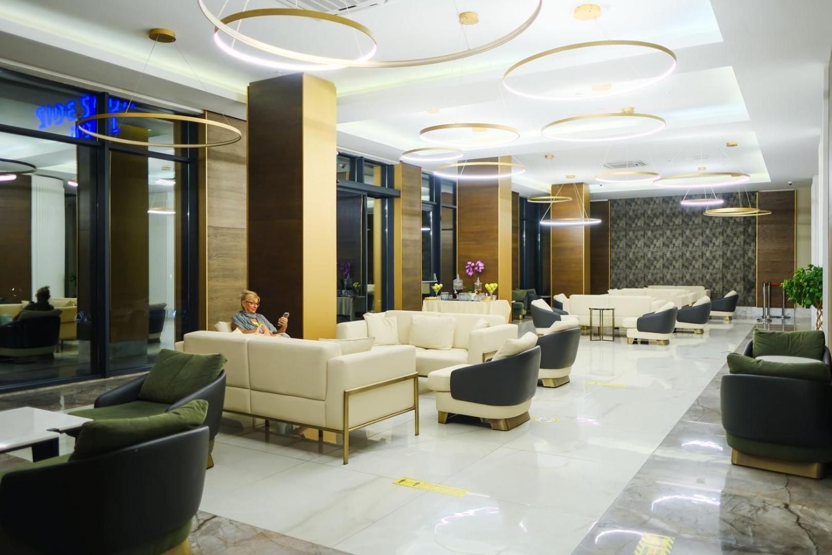 Side Square Hotel Extérieur photo